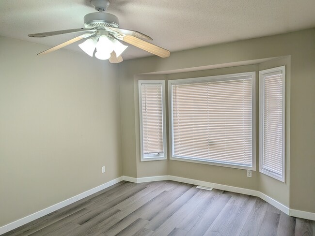 Building Photo - 46043 Mellard Ave