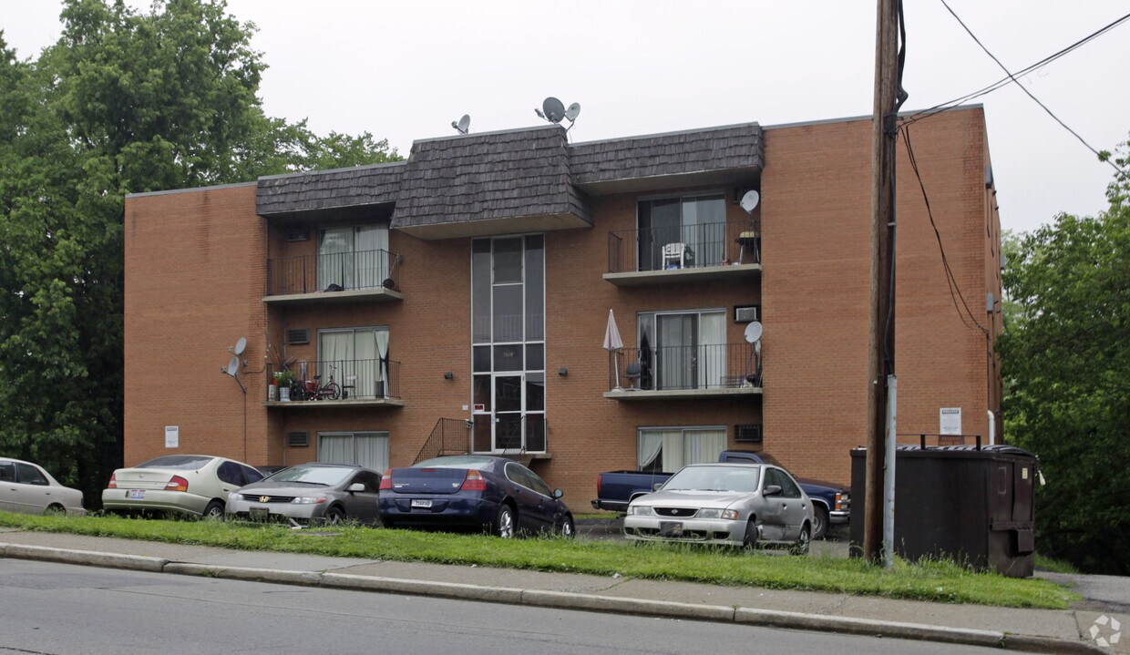 Building Photo - Harrison apartments