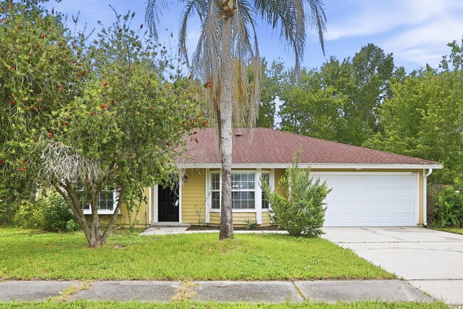 Building Photo - 1986 Apopka Dr