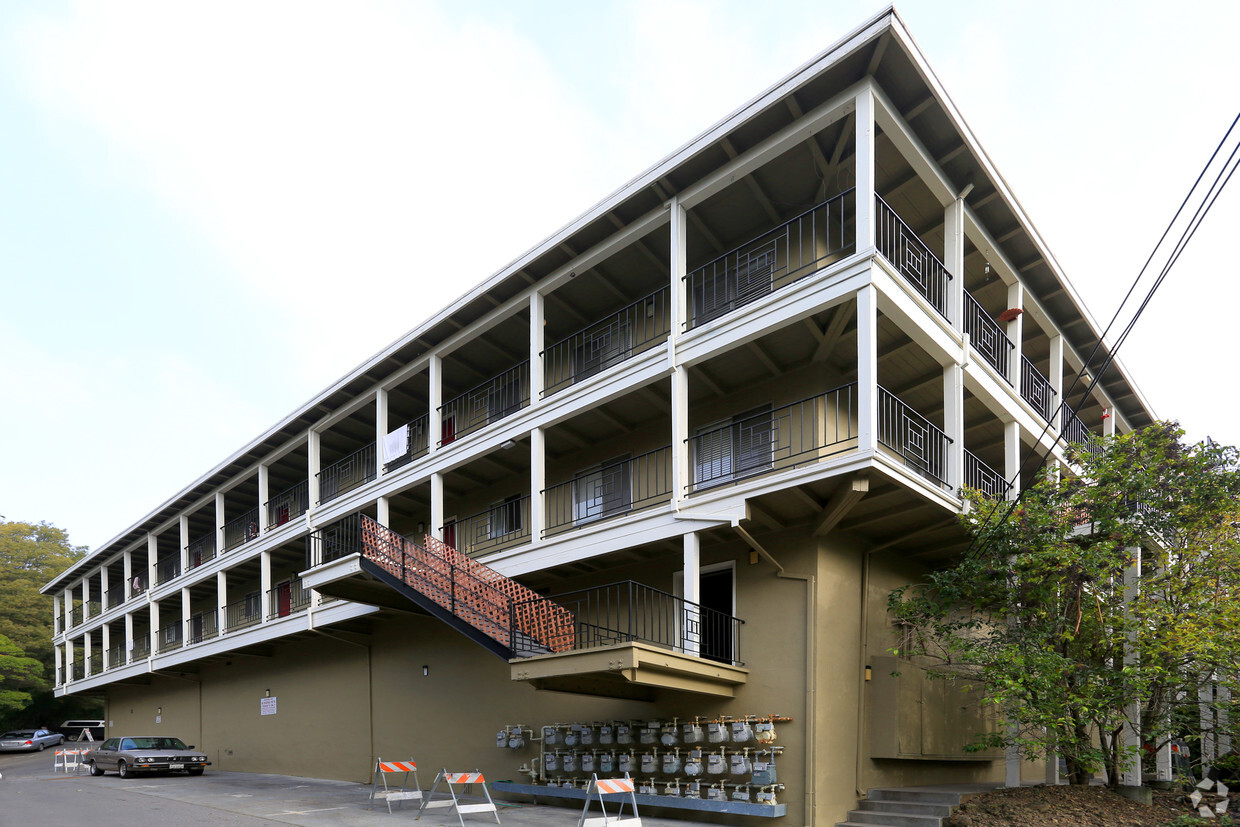 Building Photo - 88 Buena Vista Ave
