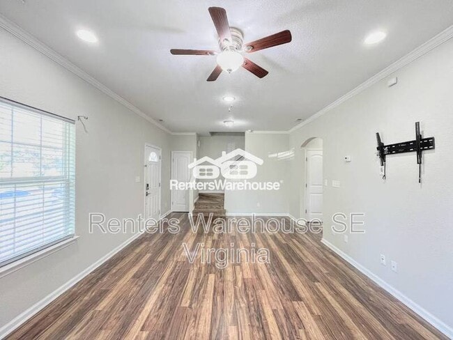 Building Photo - 1532 Highland Ave