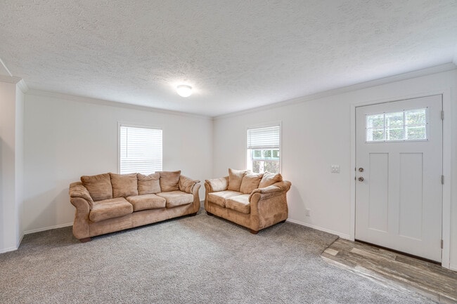 Building Photo - 1480 Gulley River Rd