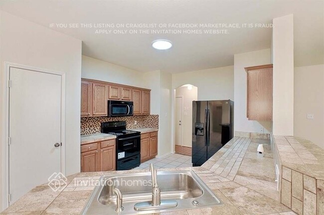 Foto del edificio - 4928 Stirrup Way