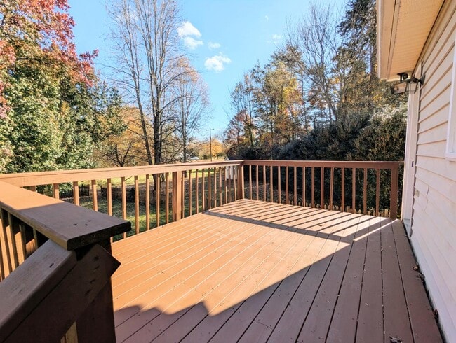 Building Photo - 6672 Ellworth Ridge Ct