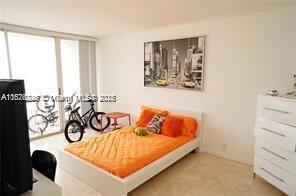Foto del edificio - 7601 E Treasure Dr