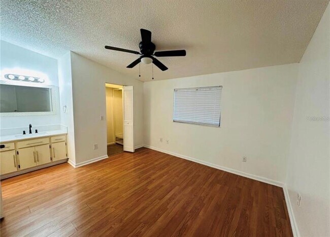 Foto del edificio - 4010 Pine Limb Ct