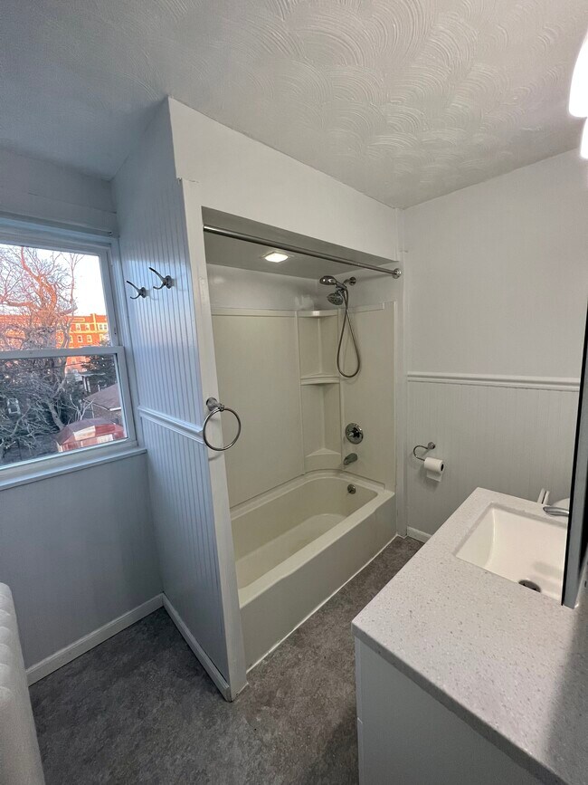 Bathroom - 447 New England Ter