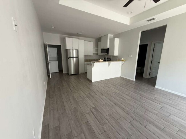 Foto del edificio - 1307 W Heritage Dr