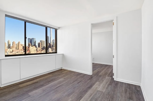 Foto del edificio - 520 W 43rd St