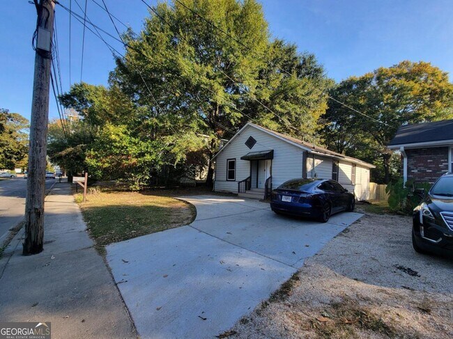 Foto del edificio - 728 Bellemeade Ave NW