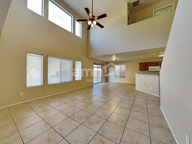 Foto del edificio - 11221 N 161st Ln