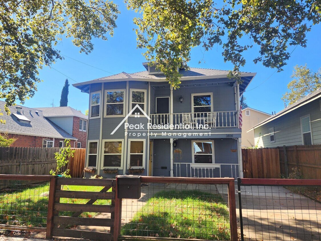Primary Photo - Updated 3bd/1.5ba Home near UCD Med Center!