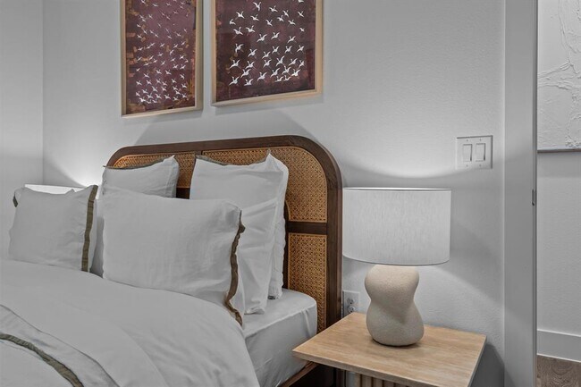 Foto del edificio - 1664 Hillside Terrace