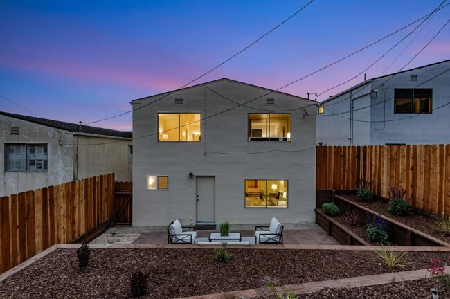 Foto del edificio - 157 Longview Dr