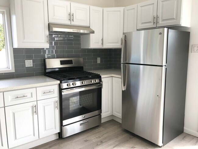 Foto del edificio - 6856 Quakertown Ave