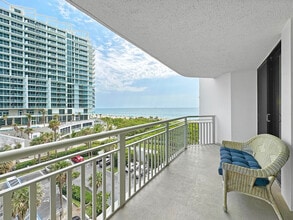 Building Photo - 3000 N Ocean Dr