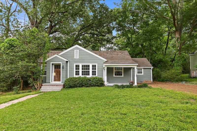 Foto principal - 602 Oakwood Dr