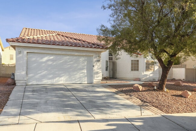 Building Photo - 6364 Gentlewood Ave