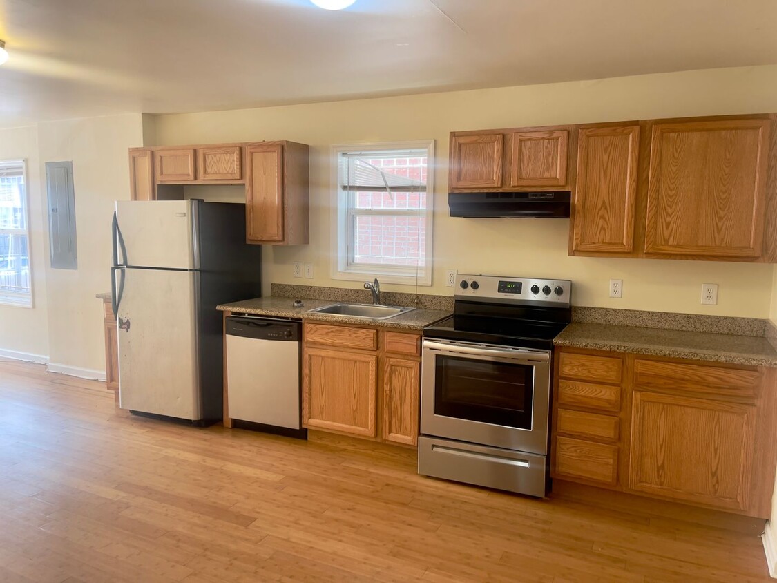 Primary Photo - 1524 N 17th St