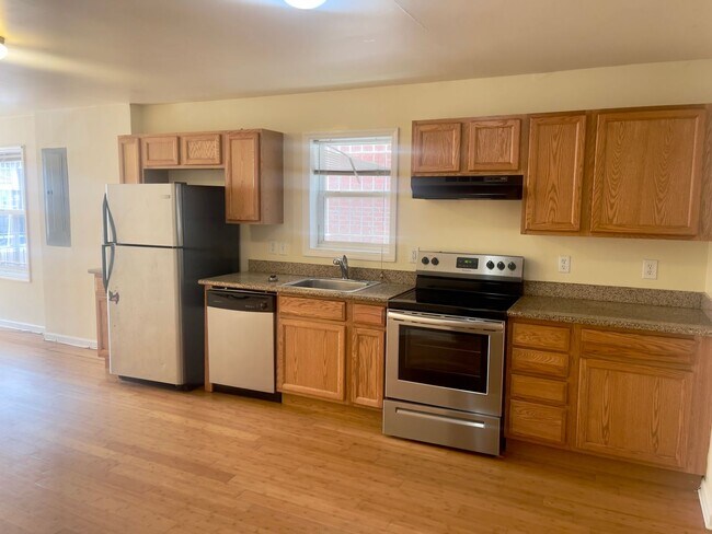 Photo - 1524 N 17th St Apartment