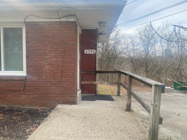 Foto del edificio - 2551 Tilbrook Rd