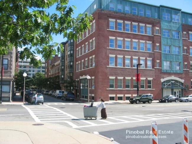 Foto del edificio - 32 Cunard Way