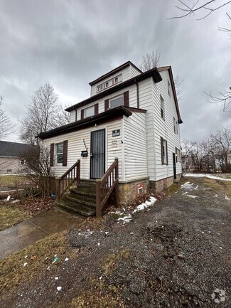 Building Photo - 3818 E 144th St