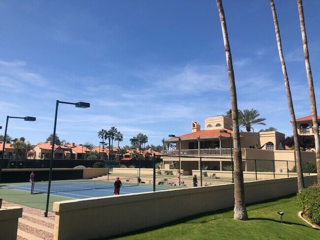 Foto del edificio - THE RACQUET CLUB IN SCOTTSDALE