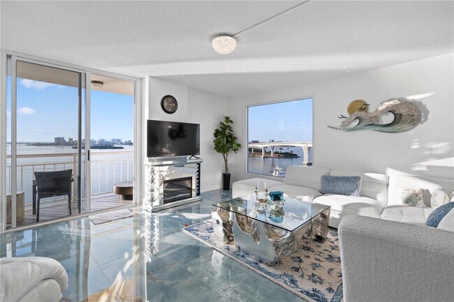 Foto del edificio - 100 Pierce St