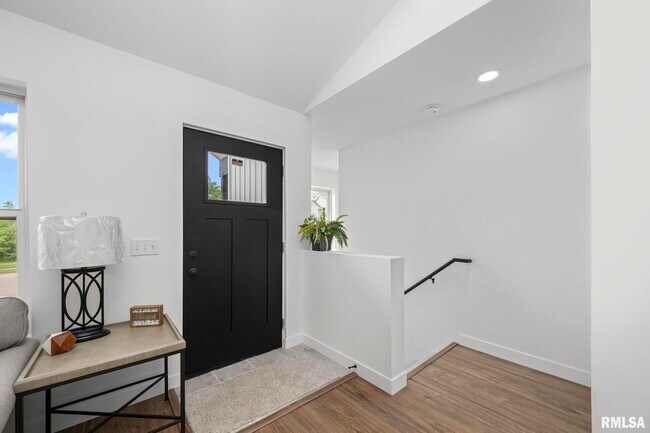 Foto del edificio - 813 WILLIAMS Way