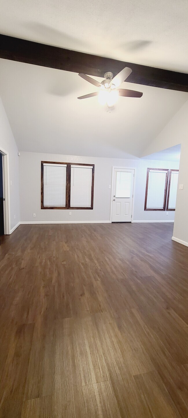 Building Photo - 3149 Crest Colony Ln