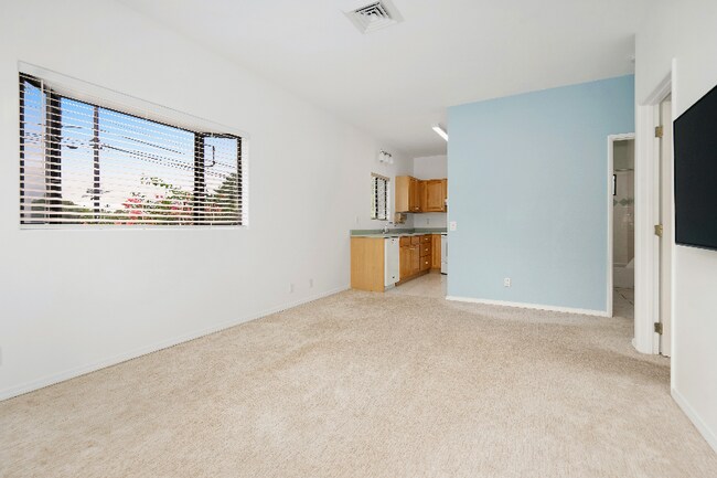 Foto del edificio - 165 Keonekai Rd