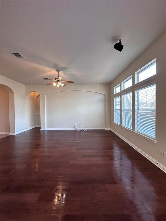 Foto del edificio - 1721 Stonehaven Ln