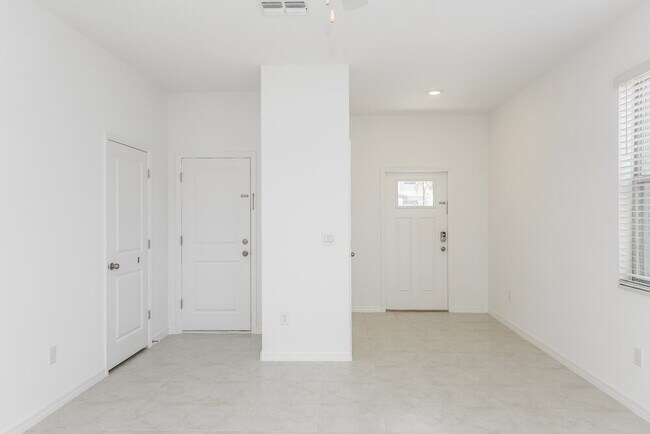 Building Photo - 3159 Pinnacle Peak Dr