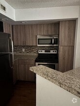 Building Photo - 12760 Vista Isles Dr