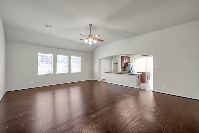 Foto del edificio - 30119 Saw Oaks Dr