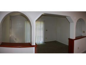Building Photo - 730 NE 33rd St