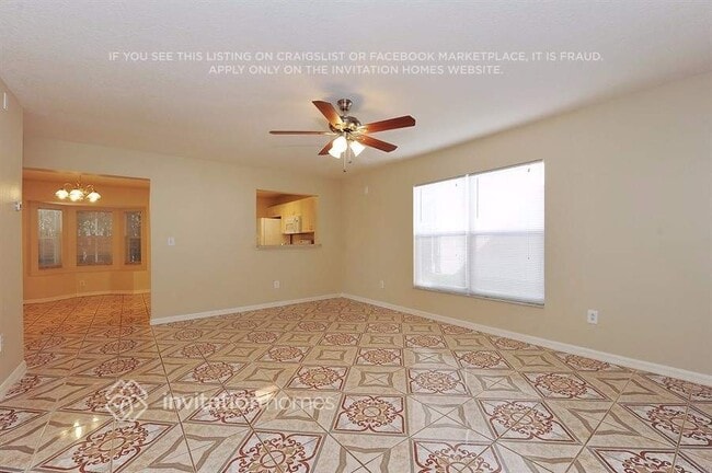 Building Photo - 6144 Skylarkcrest Dr
