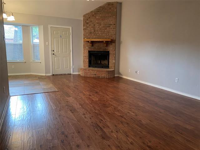 Foto del edificio - 6409 Woodcreek Trail