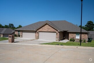 Building Photo - 6331 Villa Rosa Way