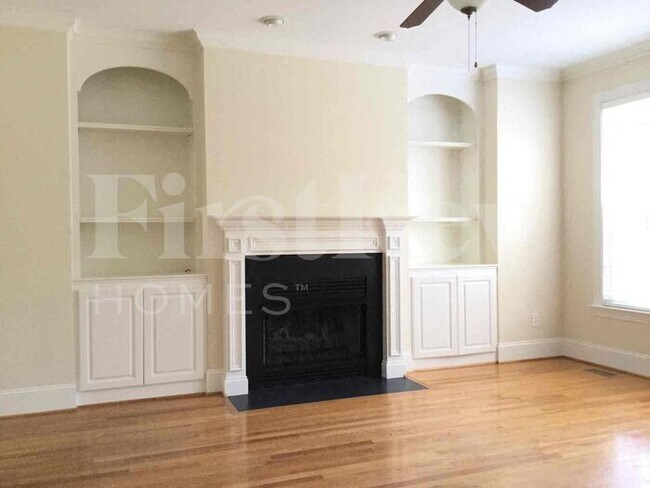 Building Photo - 4192 Cypress Grove Ln