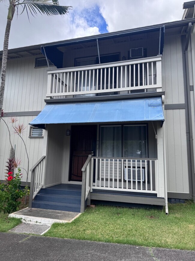 Foto del edificio - 3 Bedroom in Aiea - Looking over Golf Course