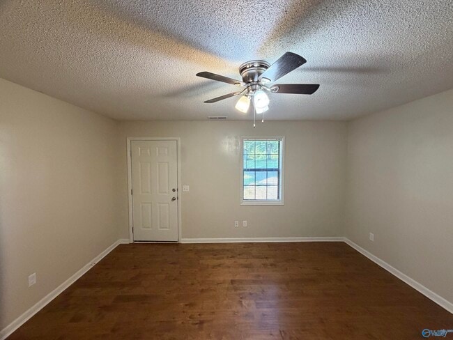 Foto del edificio - 1306 Sparkman St NW