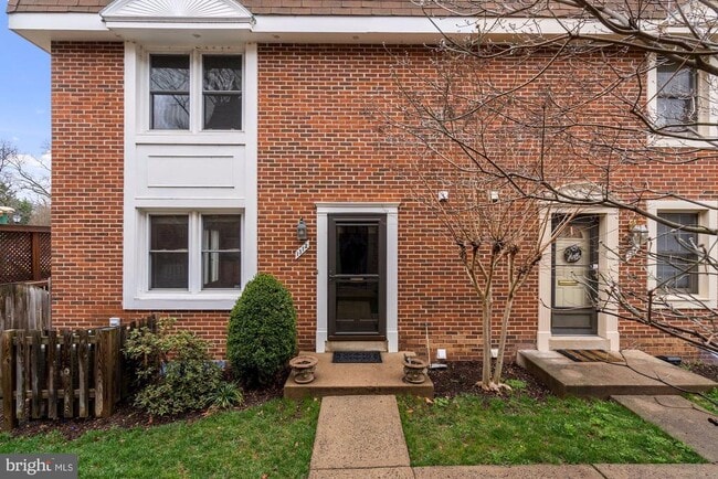 Building Photo - 1312 Chetworth Ct