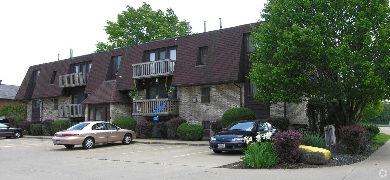 Building Photo - 31400 N Marginal Dr