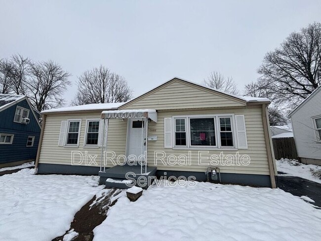 Photo - 7822 Eustis Ct House