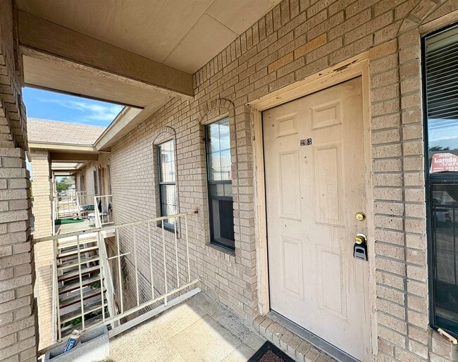 Building Photo - 4419 Springfield Ave