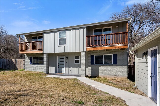 Foto del edificio - 6104 Reicher Dr