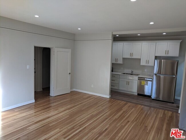 Foto del edificio - 224 N Jackson St