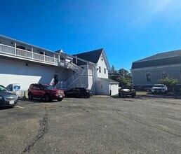Building Photo - 153 Portsmouth Ave